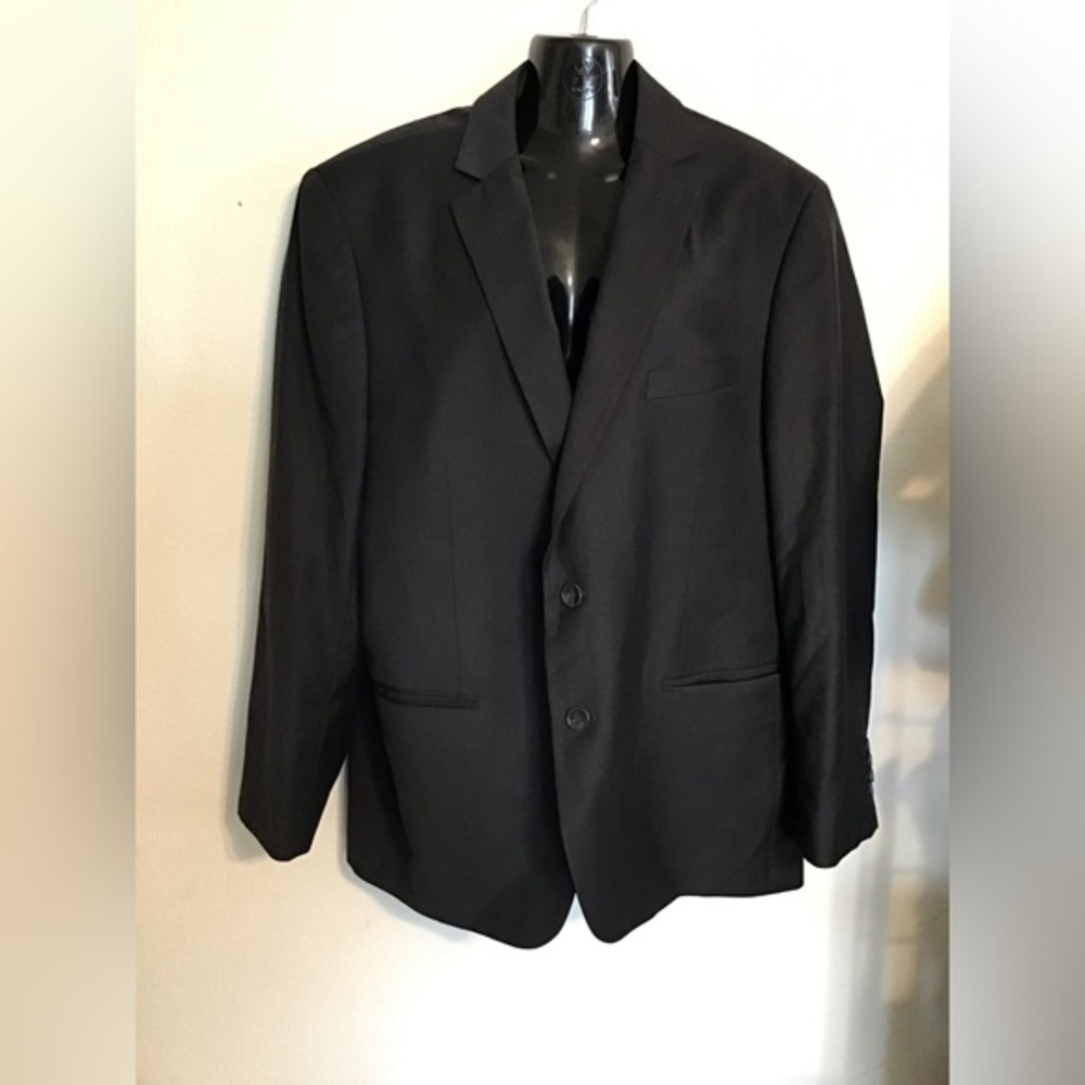 Carlo Lusso Men’s Sports Coat. Size 44R